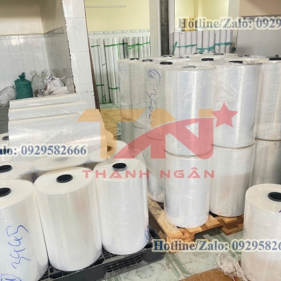 Màng PE 2.8kg Lõi 500gram