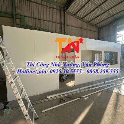 Thi Công Vách Panel Nhà Xưởng Ở KCN Changshin Đồng Nai