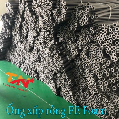 Ống Xốp Rỗng Màu Đen 