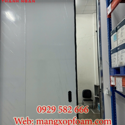 Thi Công Vách Ngăn Panel Cho Công Trình Xưởng Sản Xuất 